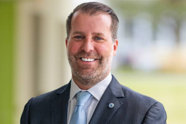 Headshot of Nate Manning, Vice President and Chief Operations Officer, Global Field Operations, Johnson Controls