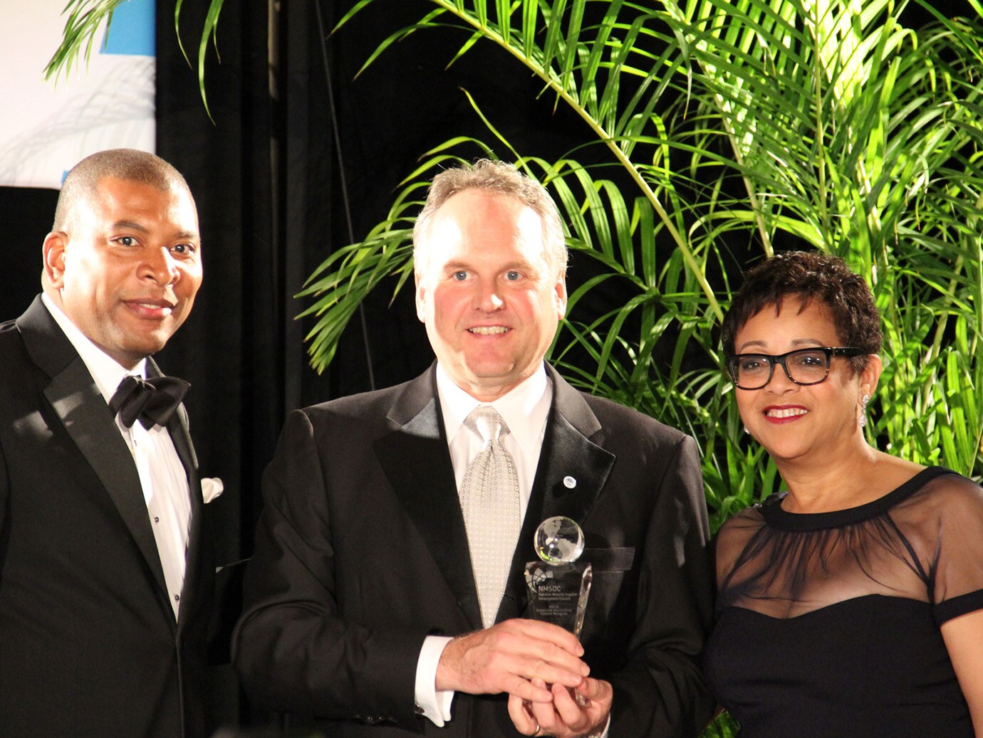 Johnson Controls employees receiving Corporate awards
